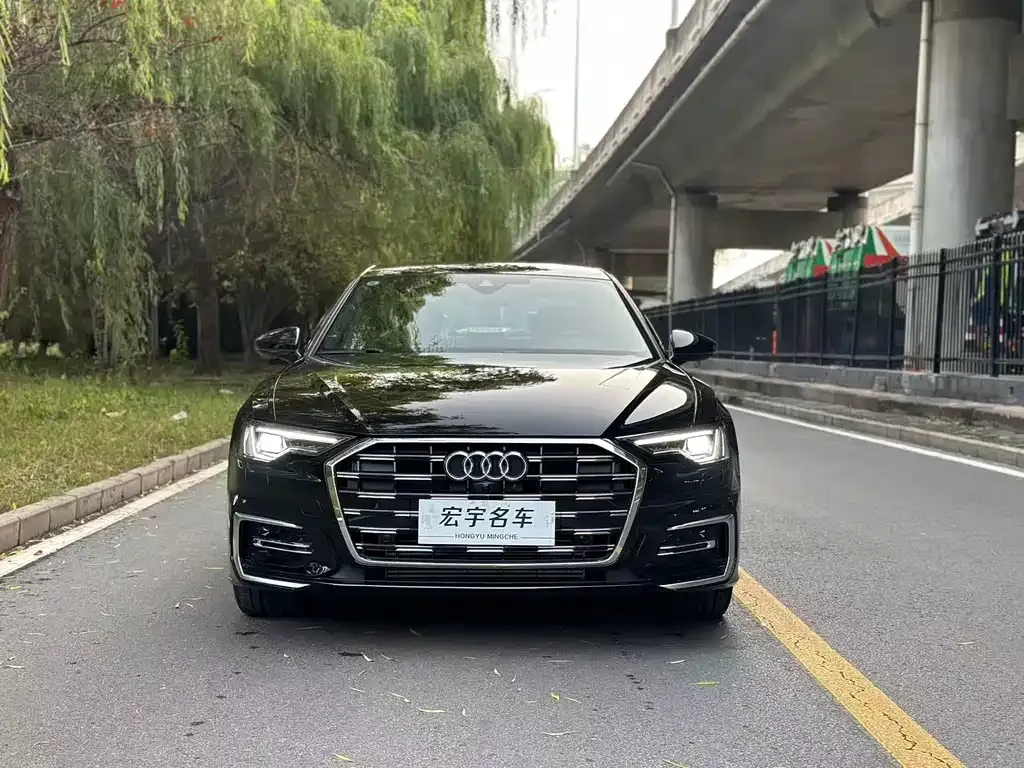 Audi A6L — фото 2