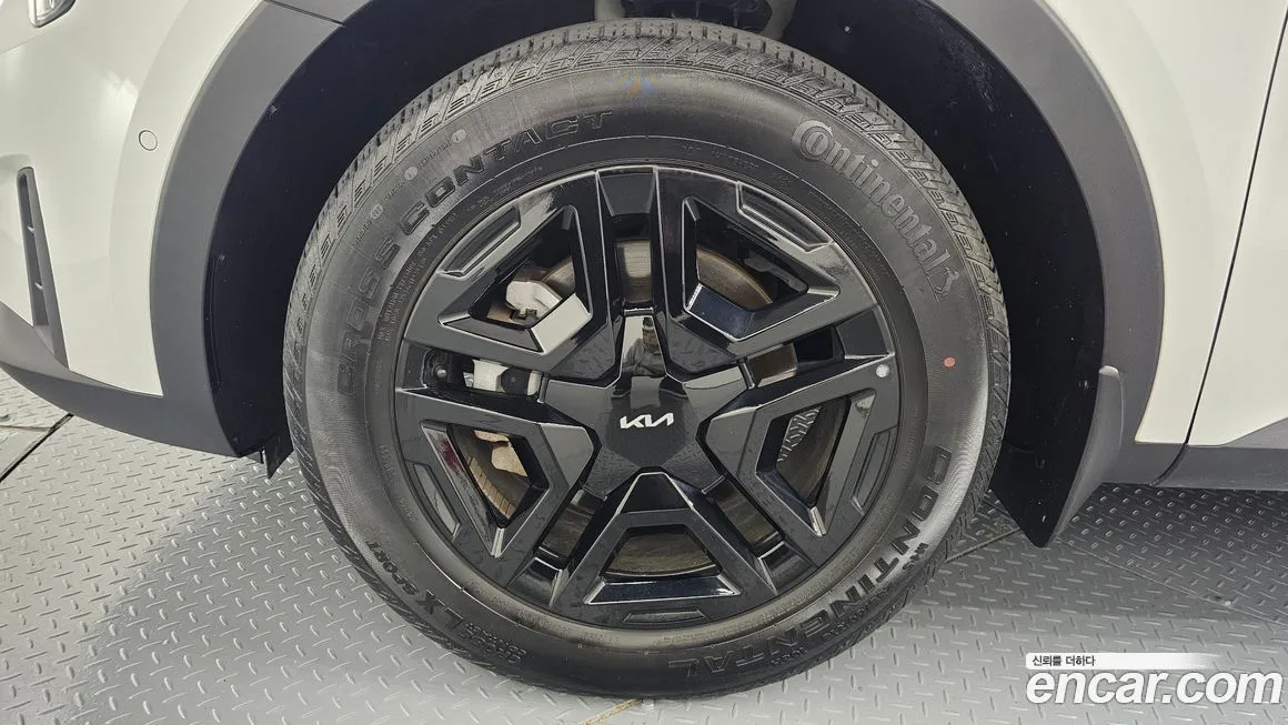 Kia Sorento — фото 5