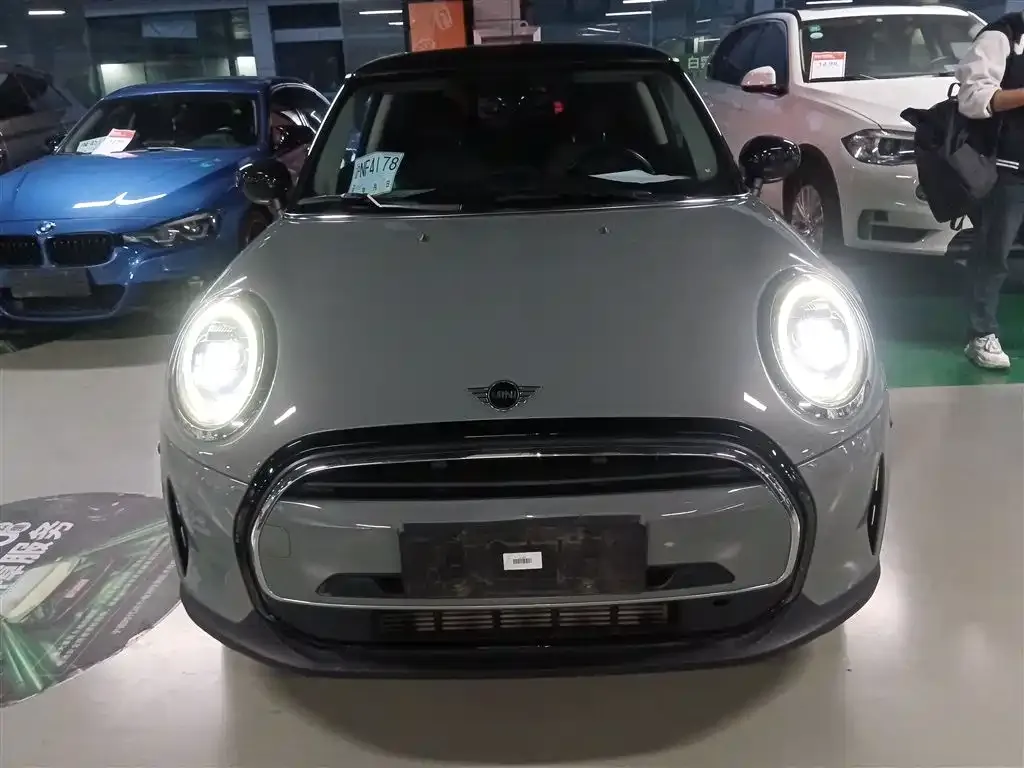 MINI Cooper (3-door) 2021 из CN, фото 3