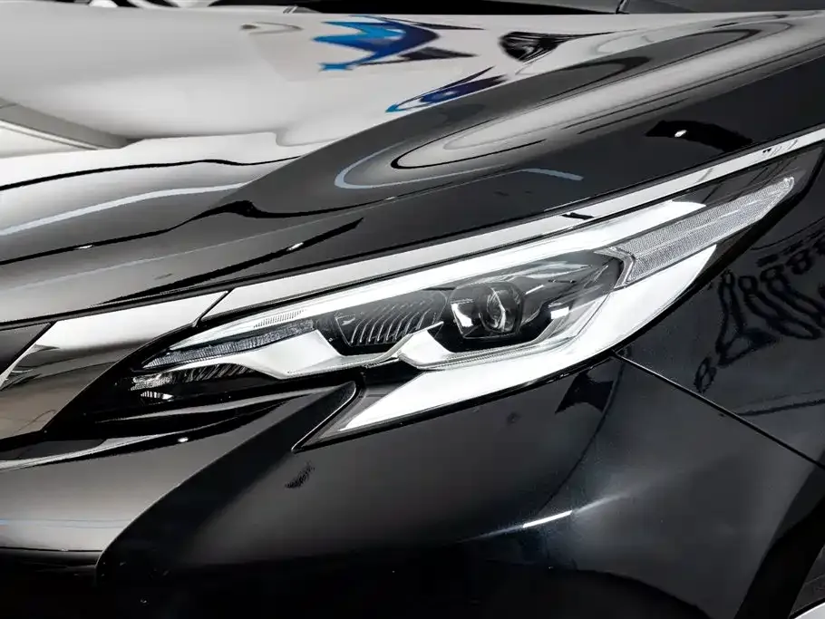 Toyota Sienna 2025 из CN, фото 4