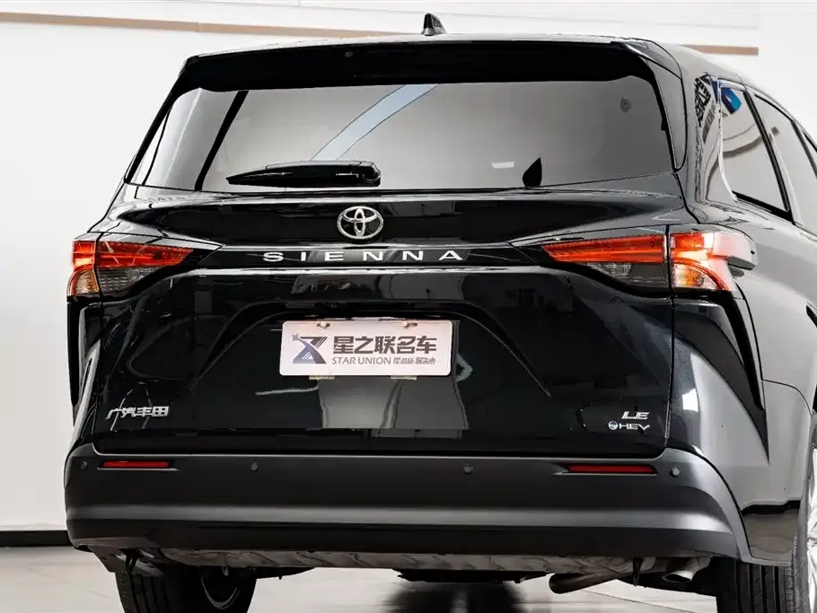 Toyota Sienna 2025 из CN, фото 8