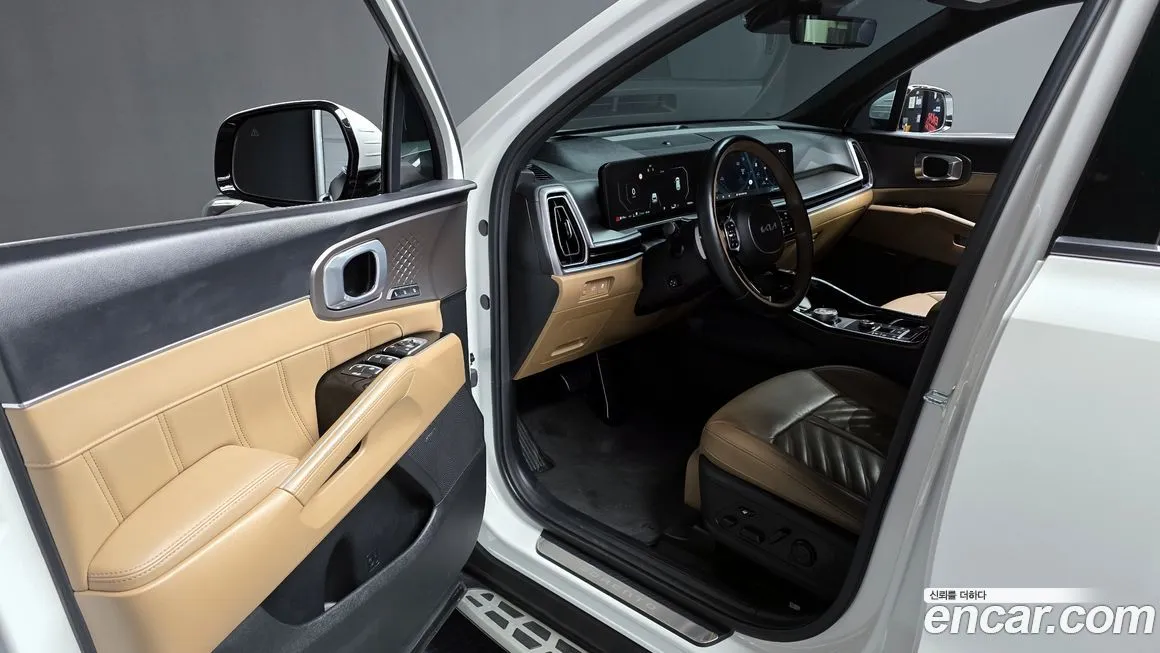 Kia Sorento — фото 10