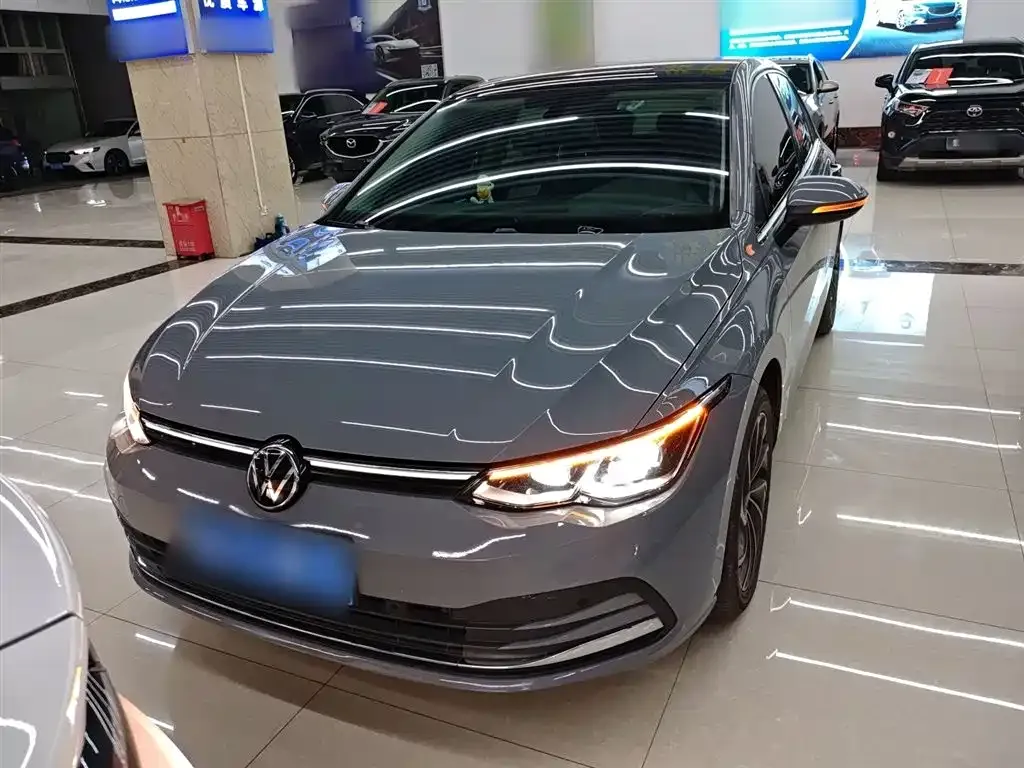 Volkswagen Golf 2022 из CN, фото 3
