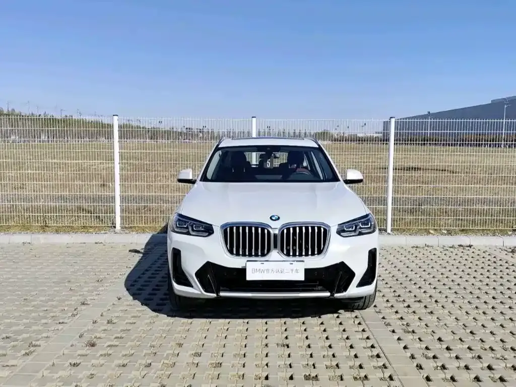 BMW X3 — фото 2
