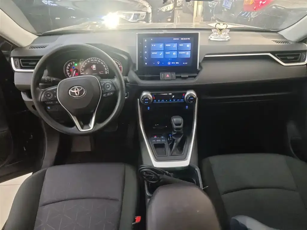 Toyota RAV4 2022 из CN, фото 10