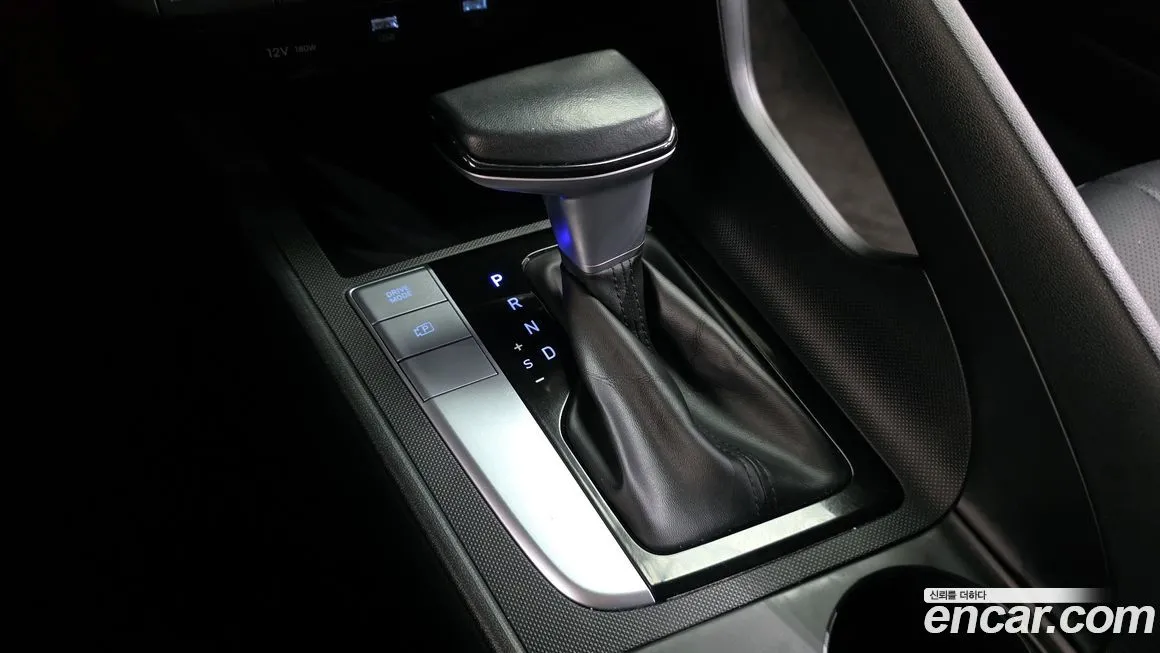 Hyundai AVANTE — фото 9