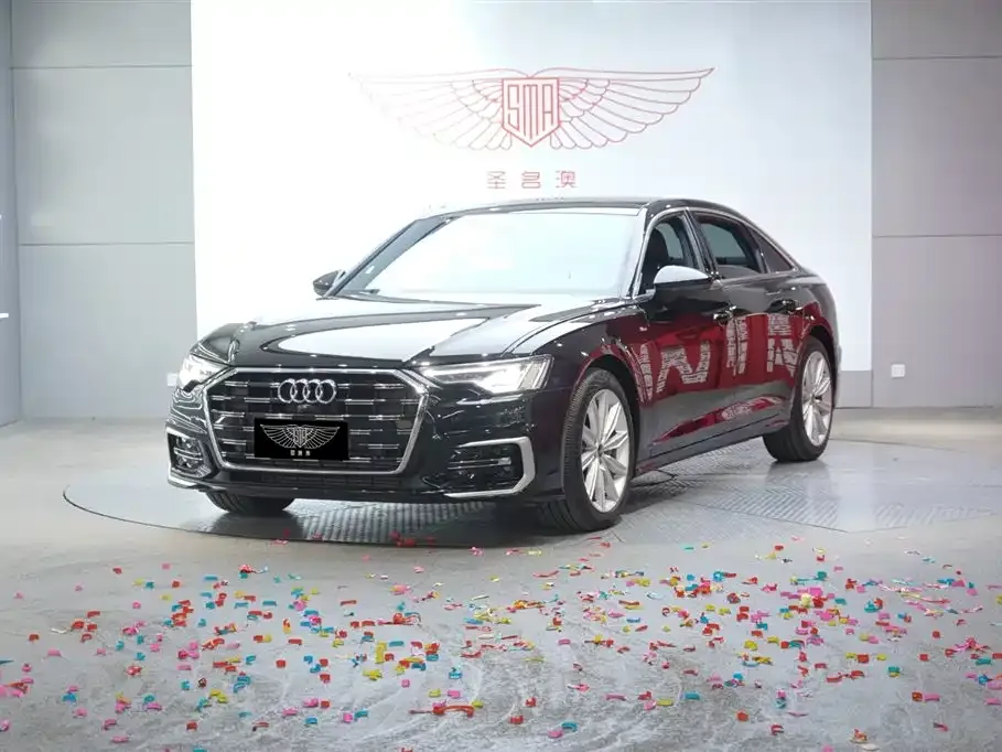 Audi A6L 2023 из CN, фото 1