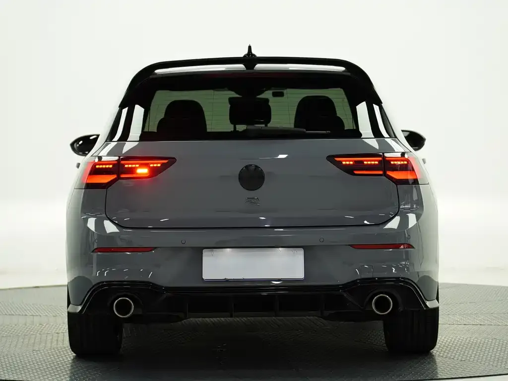 Volkswagen Golf 2022 из CN, фото 4