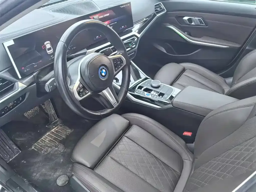 BMW i3 — фото 8