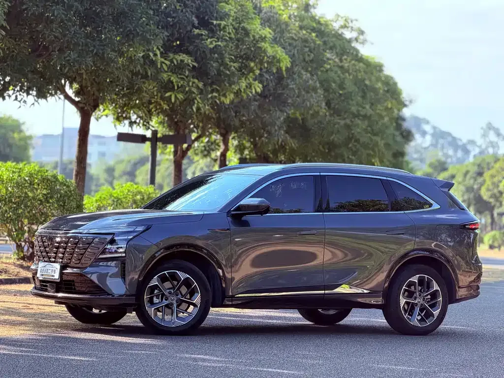 Changan CS75PLUS 2024 из CN, фото 1