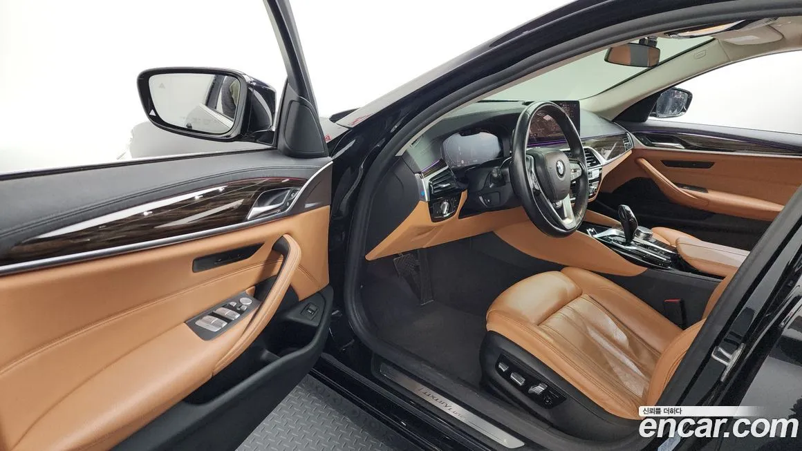 BMW 5-Series 2021 из KR, фото 10