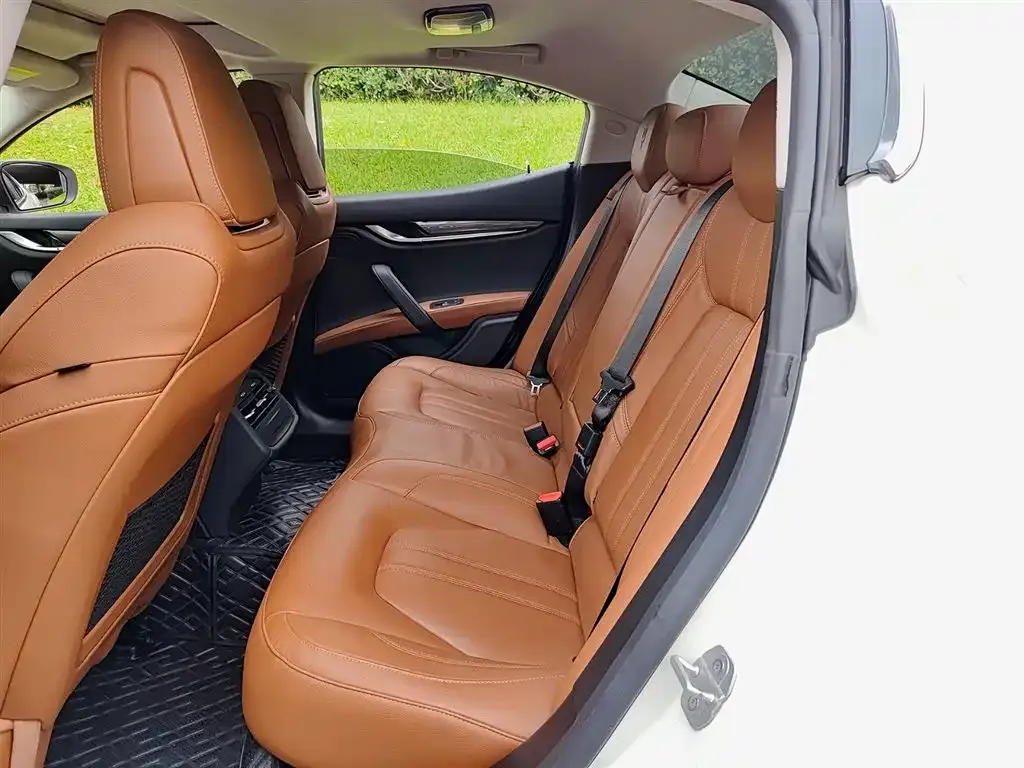 Maserati Ghibli 2021 из CN, фото 8
