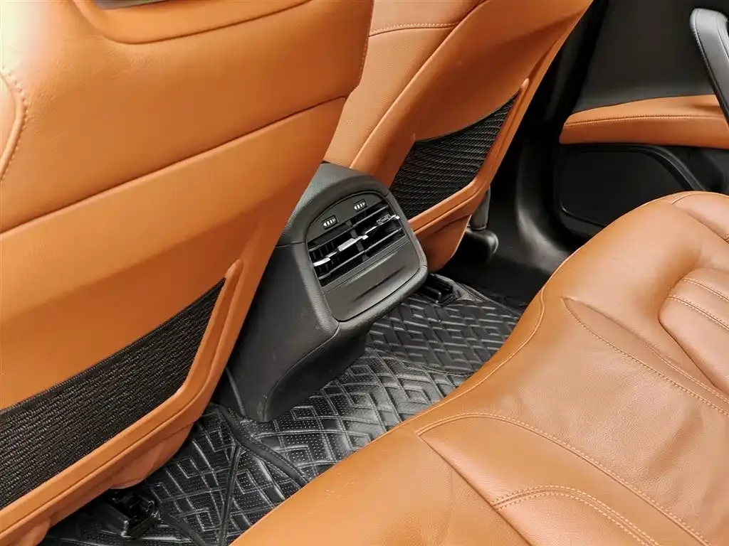 Maserati Ghibli 2021 из CN, фото 9