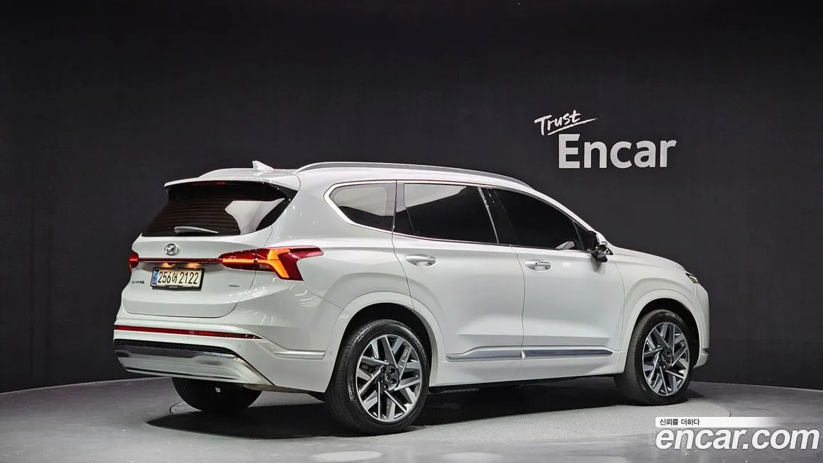 Hyundai Santafe — фото 2