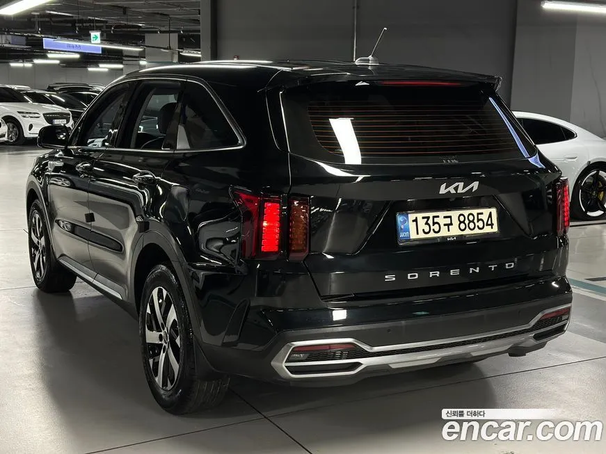 Kia Sorento — фото 5