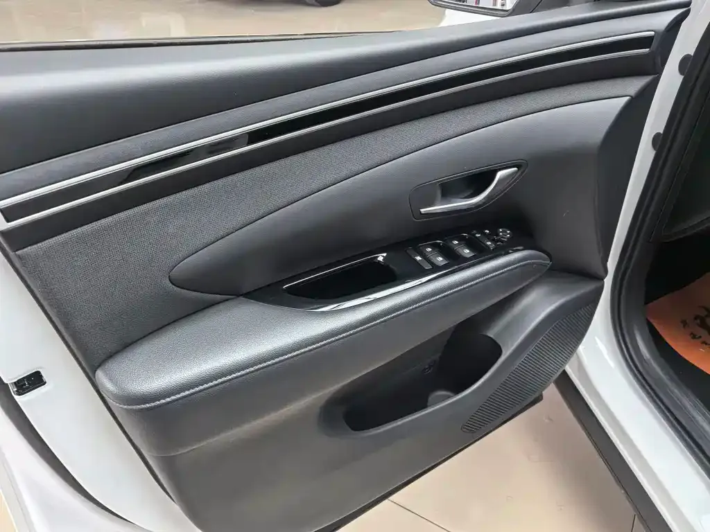 Hyundai Tucson 2021 из CN, фото 8