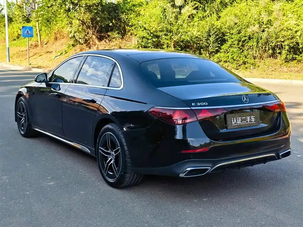 Mercedes-Benz E-Class 2024 из CN, фото 5