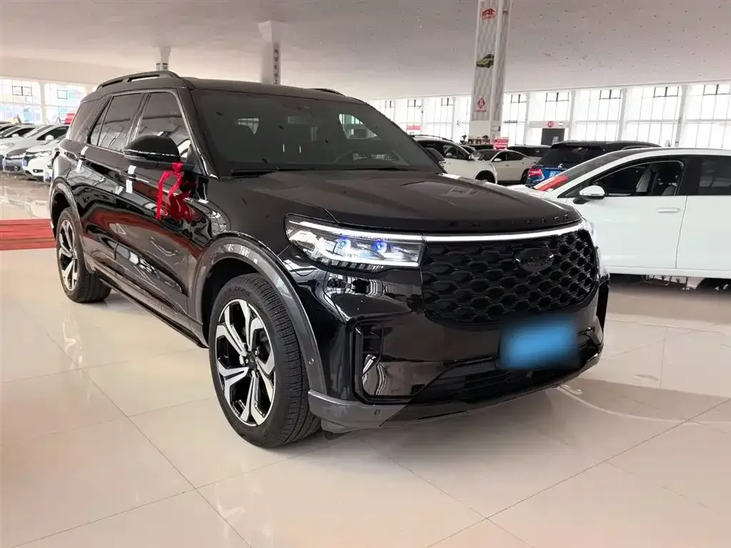 Ford Explorer 2024 из CN, фото 10