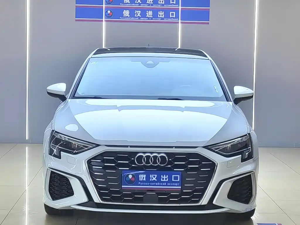Audi A3 — фото 2