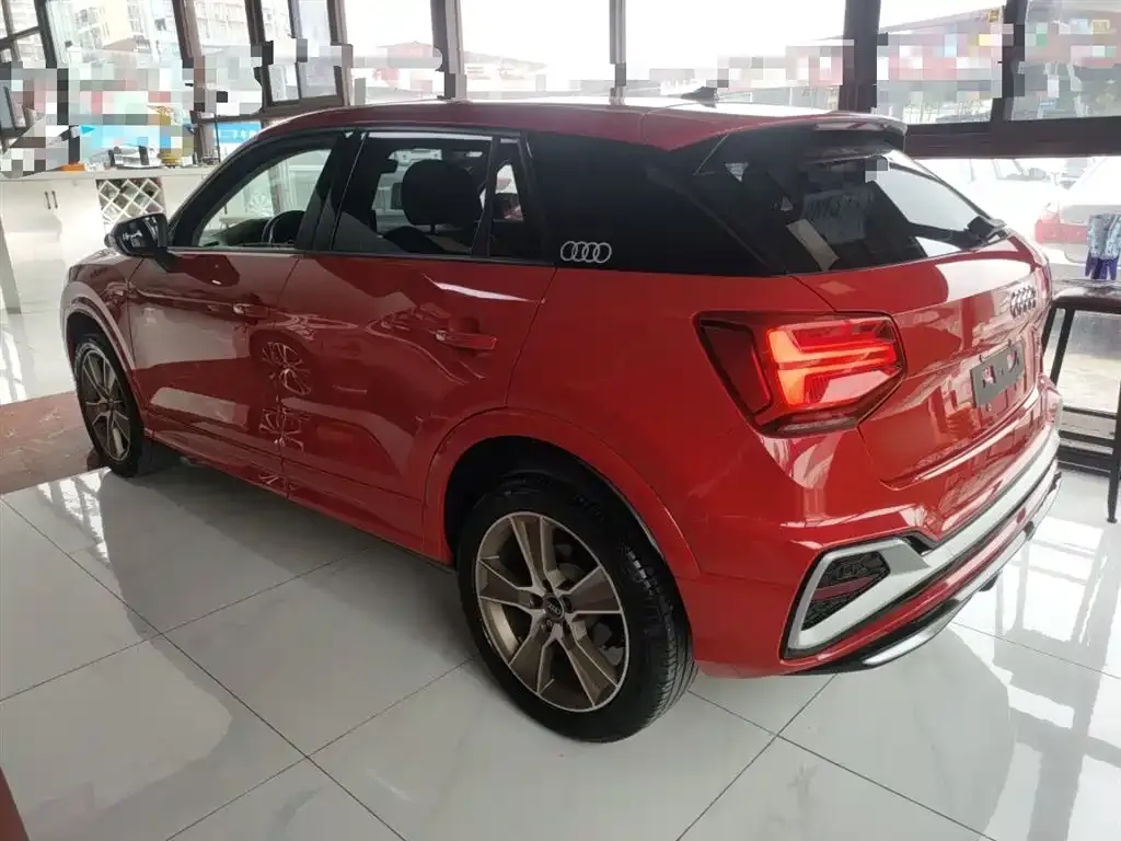 Audi Q2L 2022 из CN, фото 5