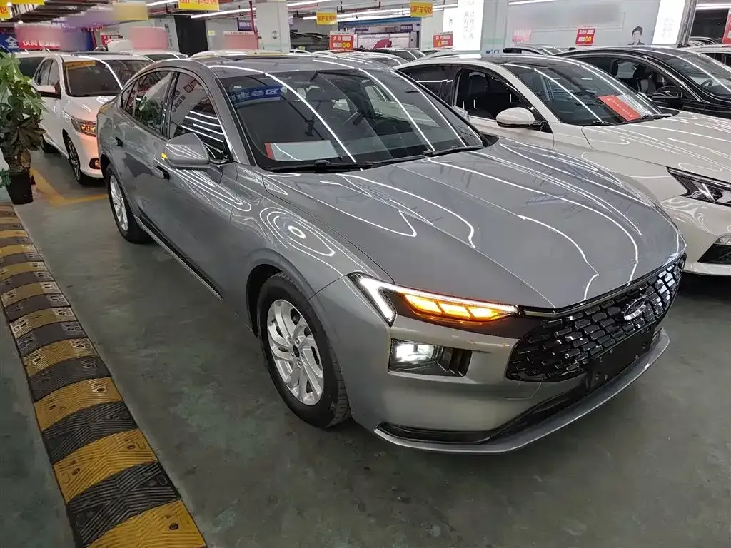 Ford Mondeo 2023 из CN, фото 4