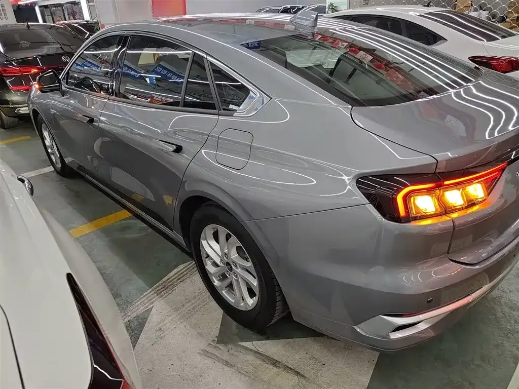 Ford Mondeo 2023 из CN, фото 5