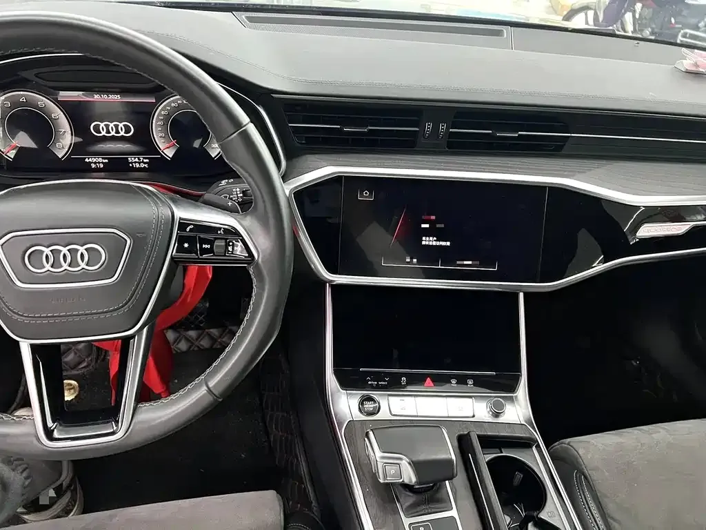 Audi A6L 2023 из CN, фото 5
