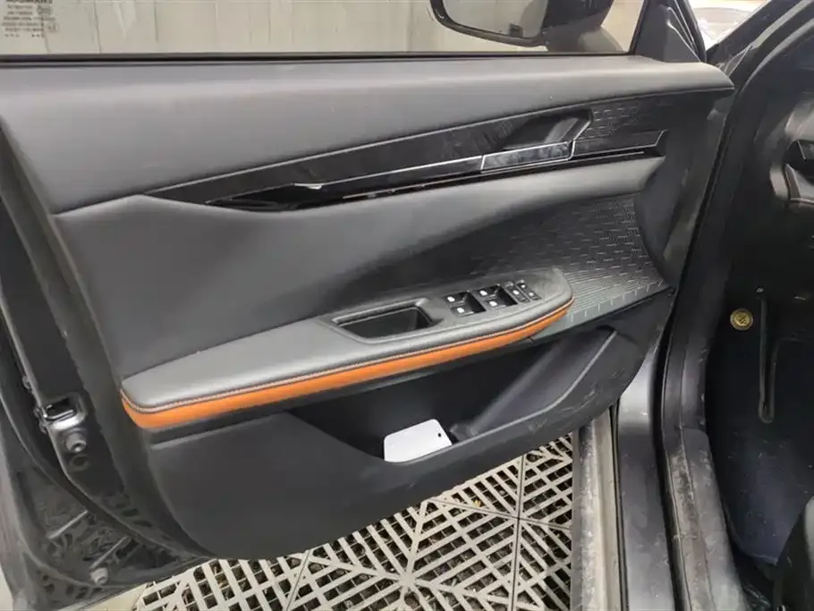 Changan UNI-V 2022 из CN, фото 7