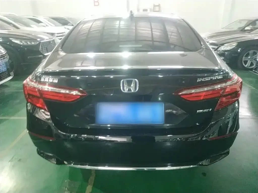 Honda Inspire — фото 6