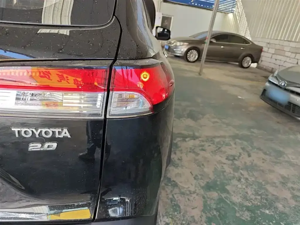 Toyota Frontlander 2023 из CN, фото 8