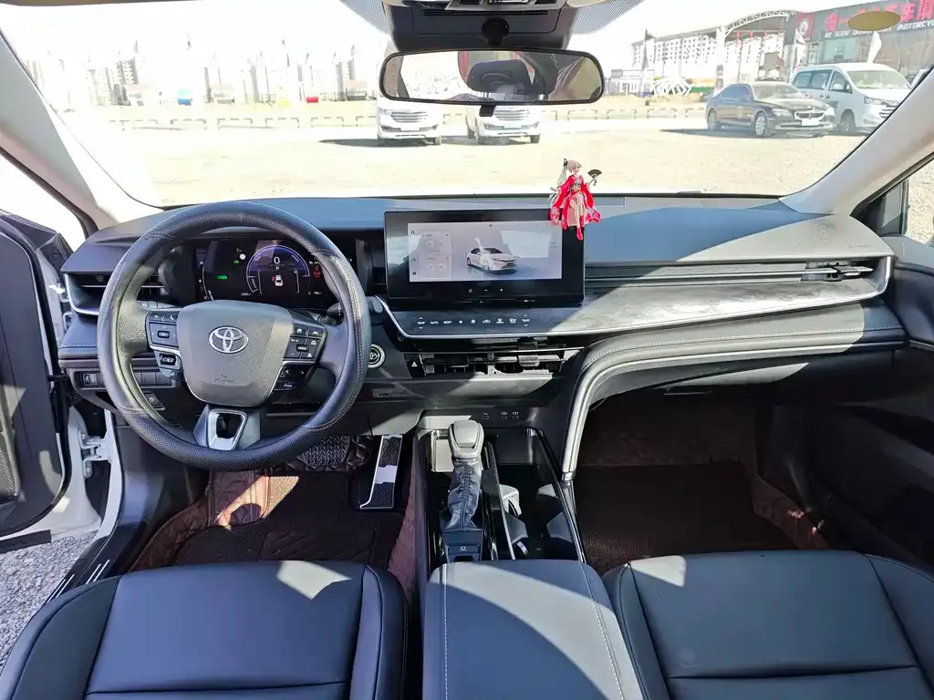 Toyota Camry 2025 из CN, фото 6