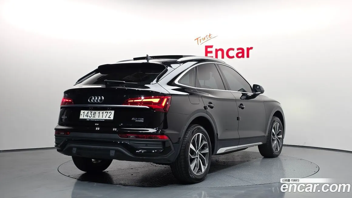 Audi Q5 2021 из KR, фото 2