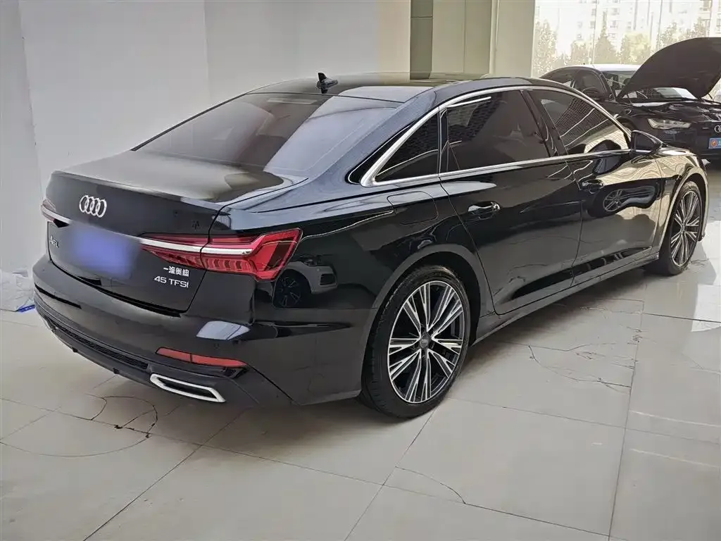Audi A6L 2022 из CN, фото 7