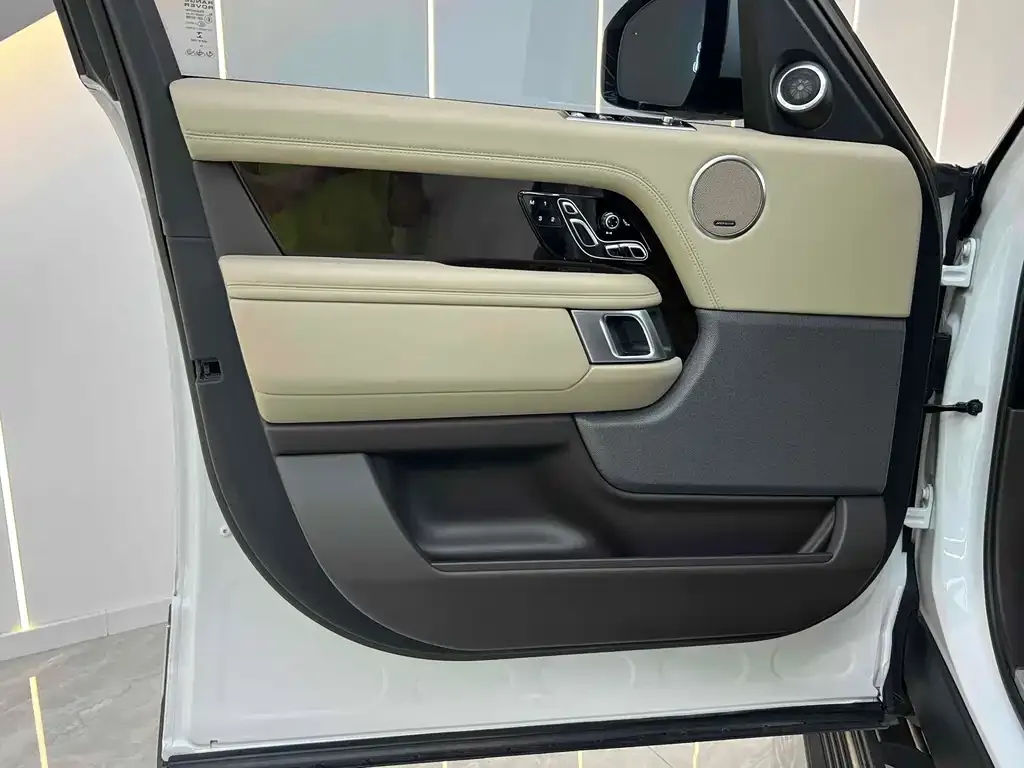 Land Rover Range Rover 2021 из CN, фото 4