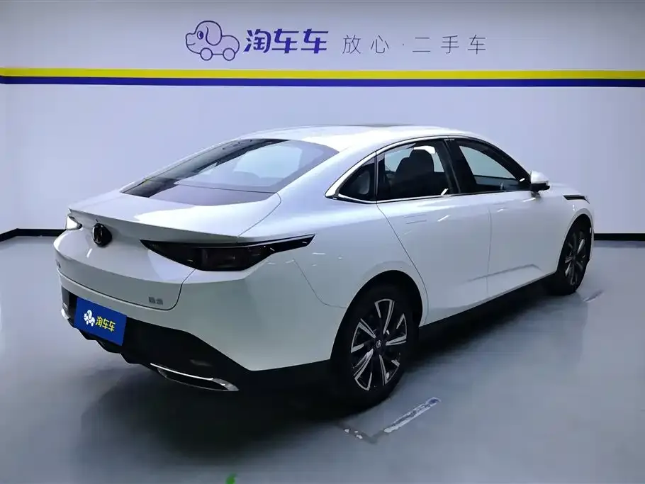 Changan Eado 2024 из CN, фото 3