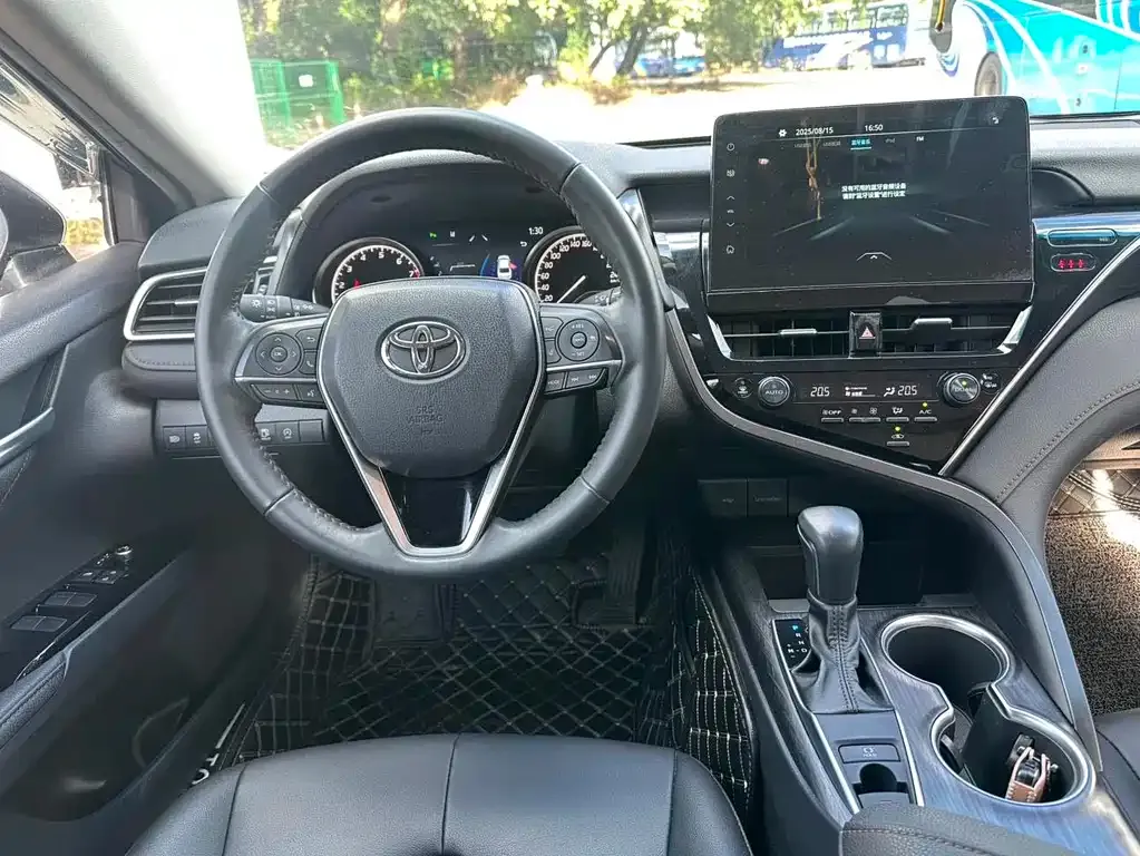 Toyota Camry 2022 из CN, фото 4