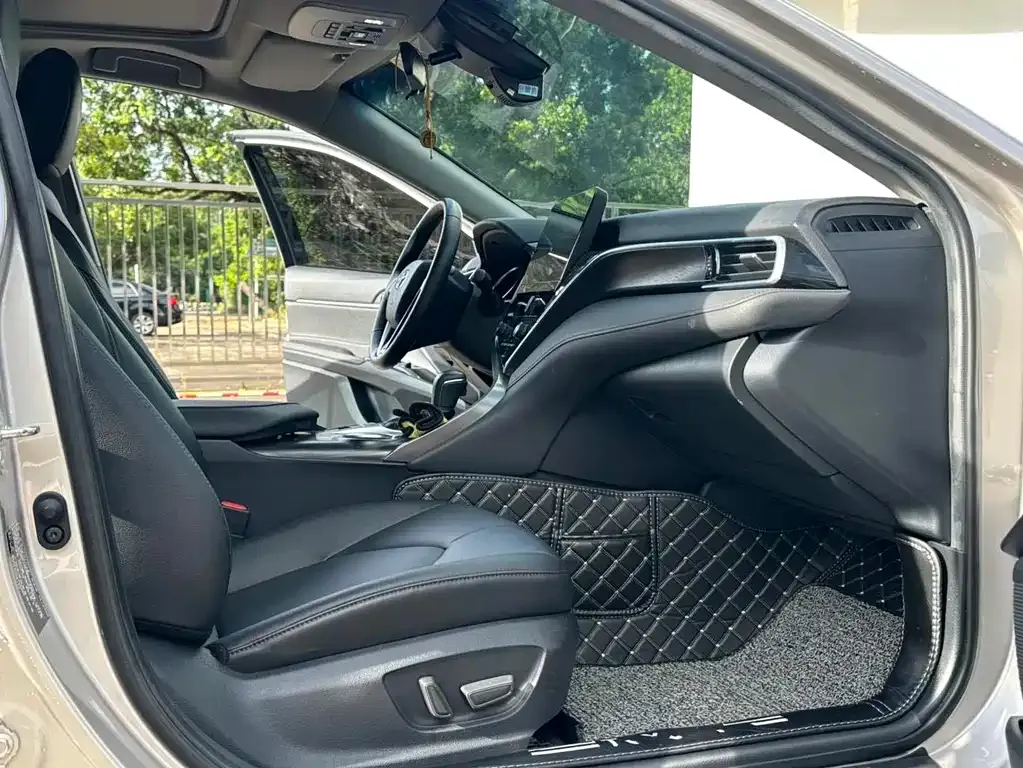 Toyota Camry 2022 из CN, фото 7