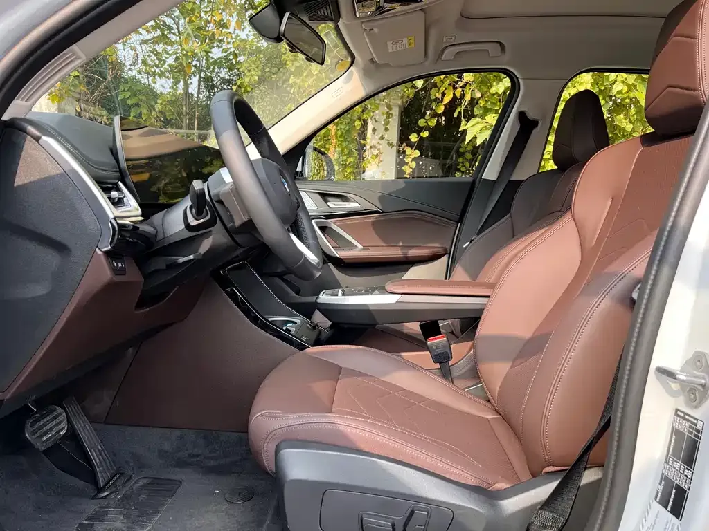BMW X1 2025 из CN, фото 10