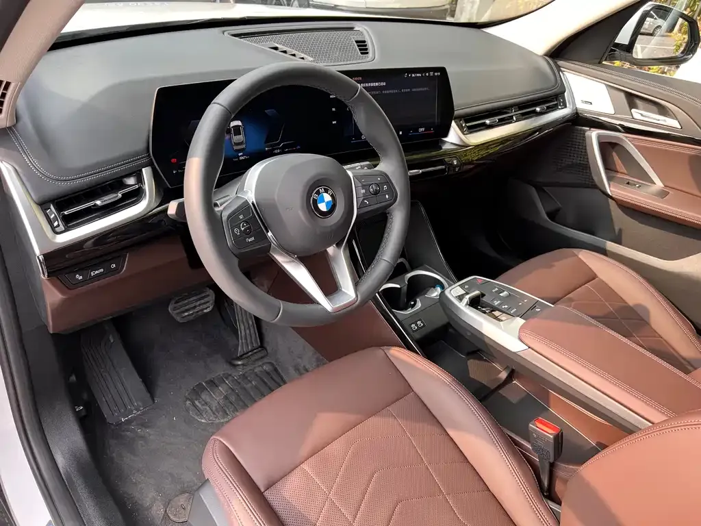 BMW X1 2025 из CN, фото 9