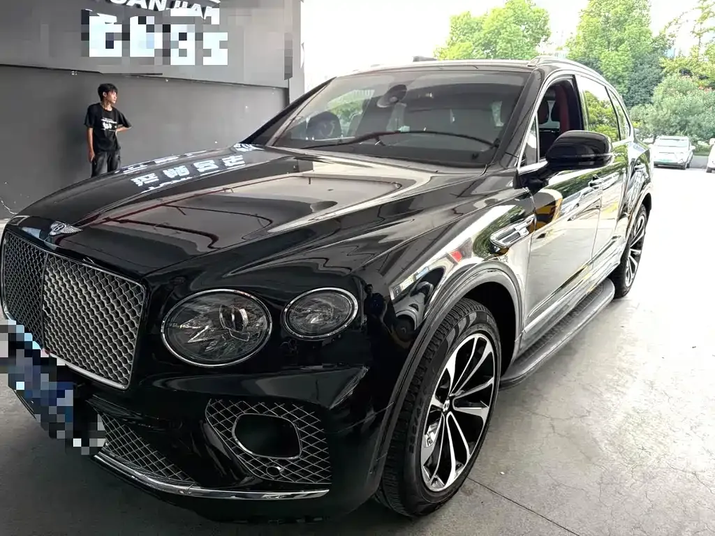 Bentley Bentayga 2022 из CN, фото 1