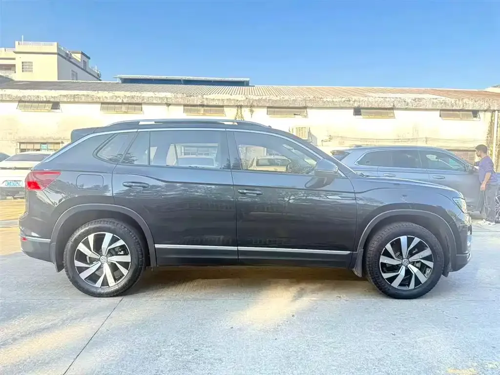 Volkswagen Tayron 2022 из CN, фото 5