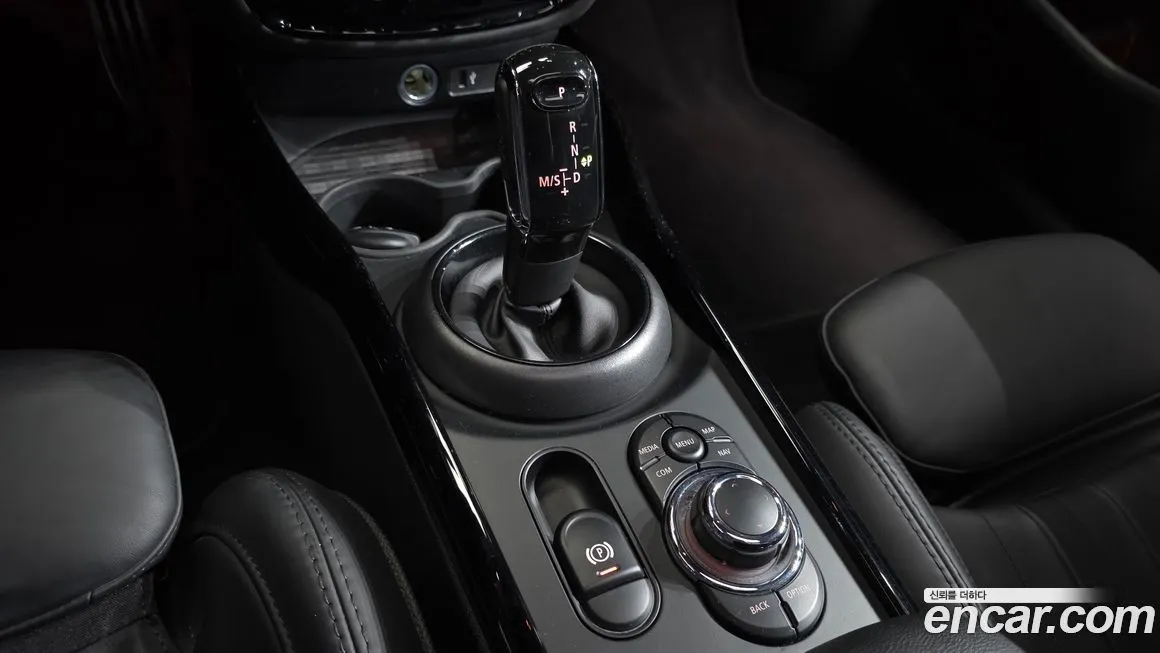 Mini Clubman — фото 9