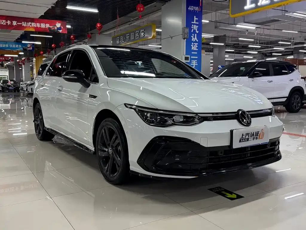 Volkswagen Golf 2022 из CN, фото 3