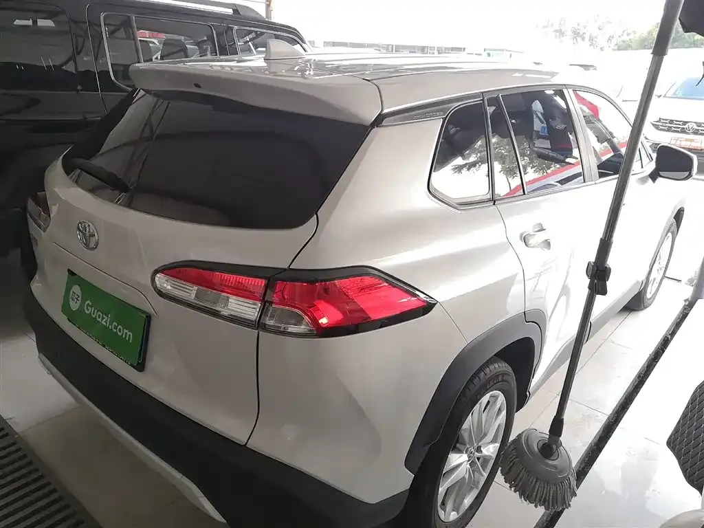 Toyota Corolla Cross 2024 из CN, фото 7