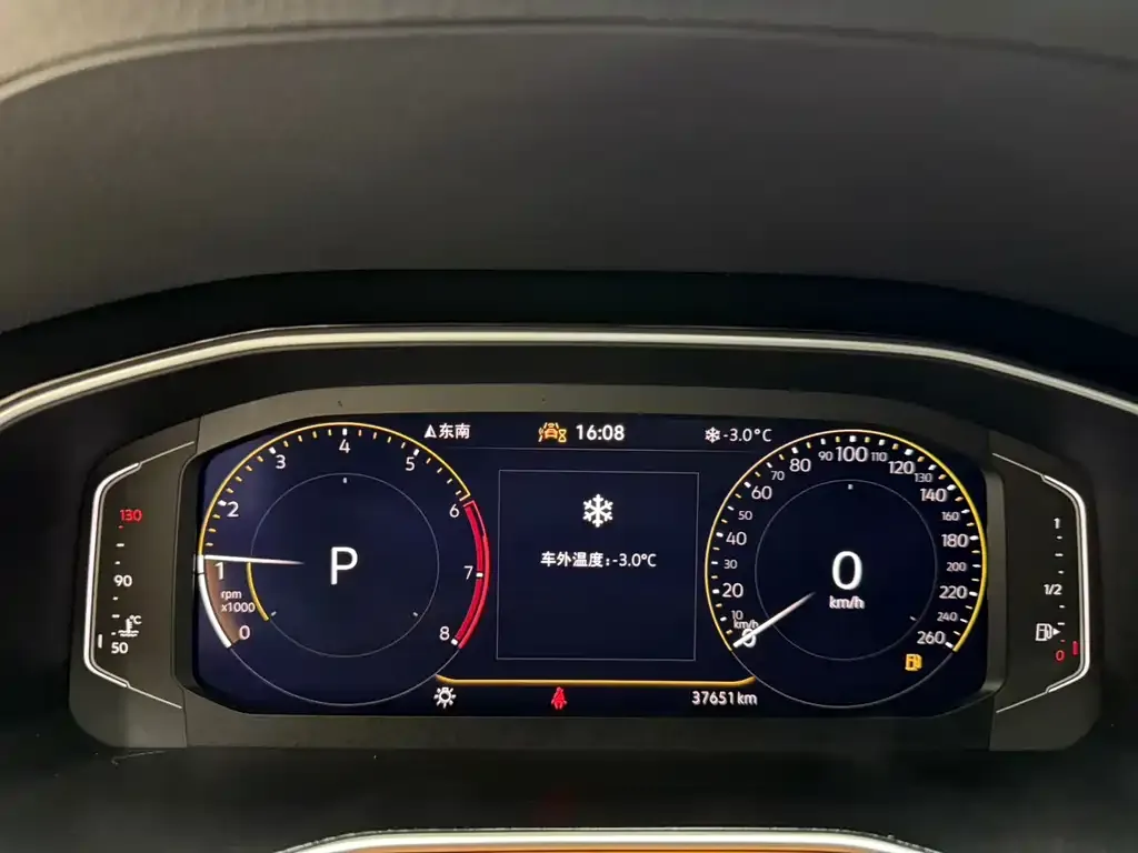 Volkswagen Bora 2022 из CN, фото 10
