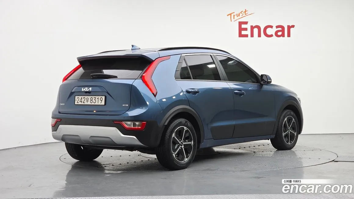 Kia Niro 2022 из KR, фото 2