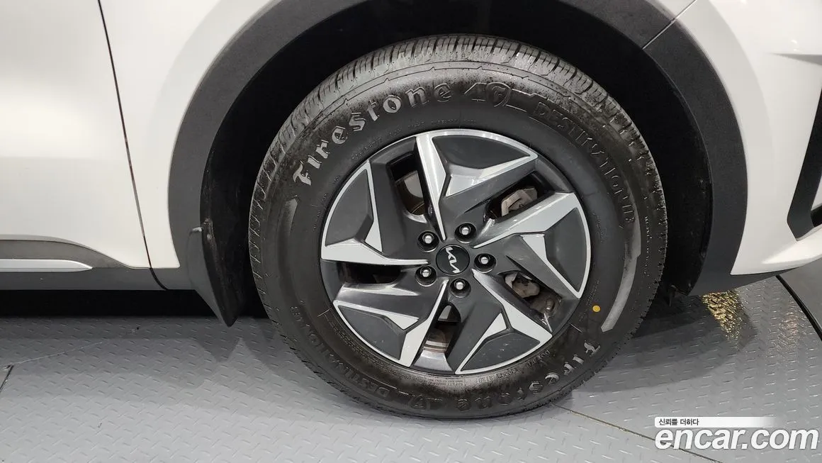 Kia Sorento — фото 5