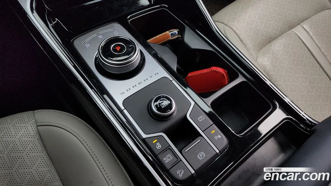 Kia Sorento — фото 9