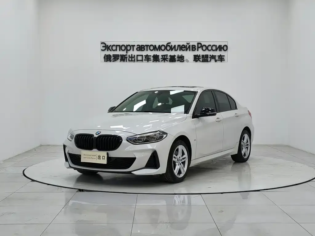 BMW 1 Series — фото 1