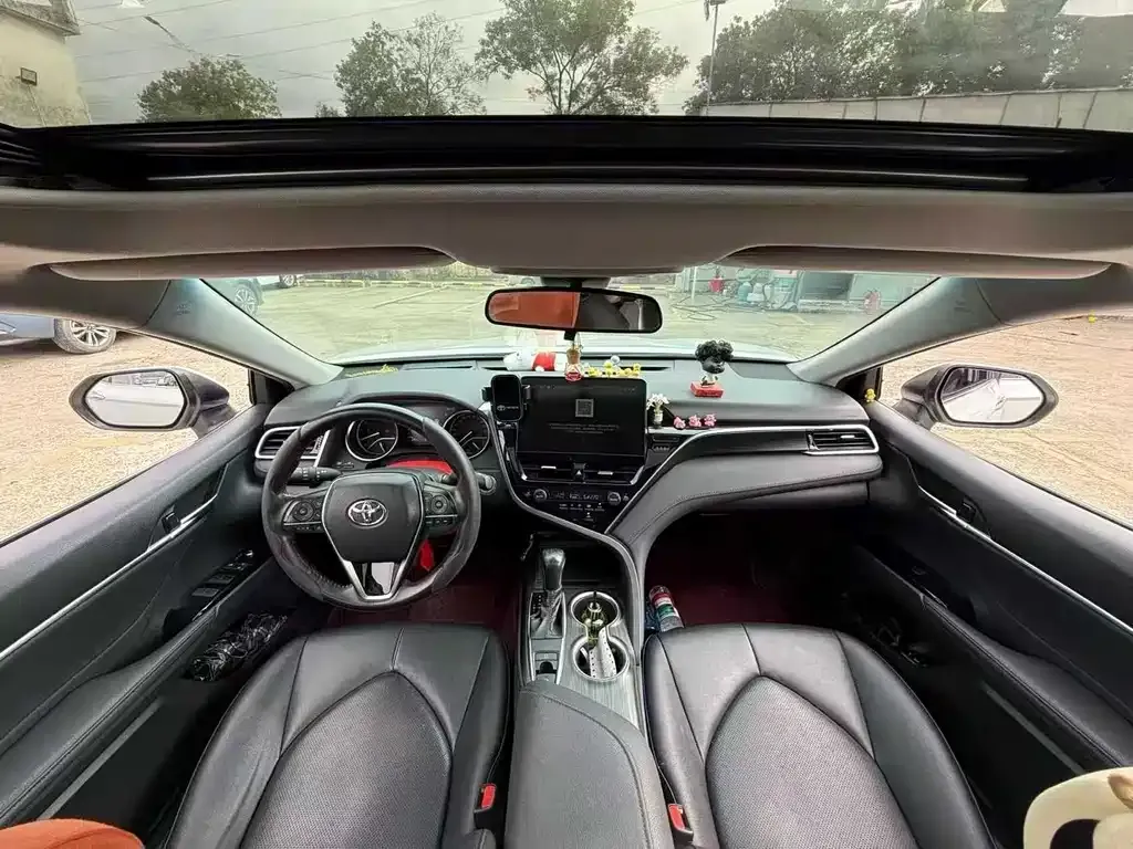 Toyota Camry 2021 из CN, фото 5